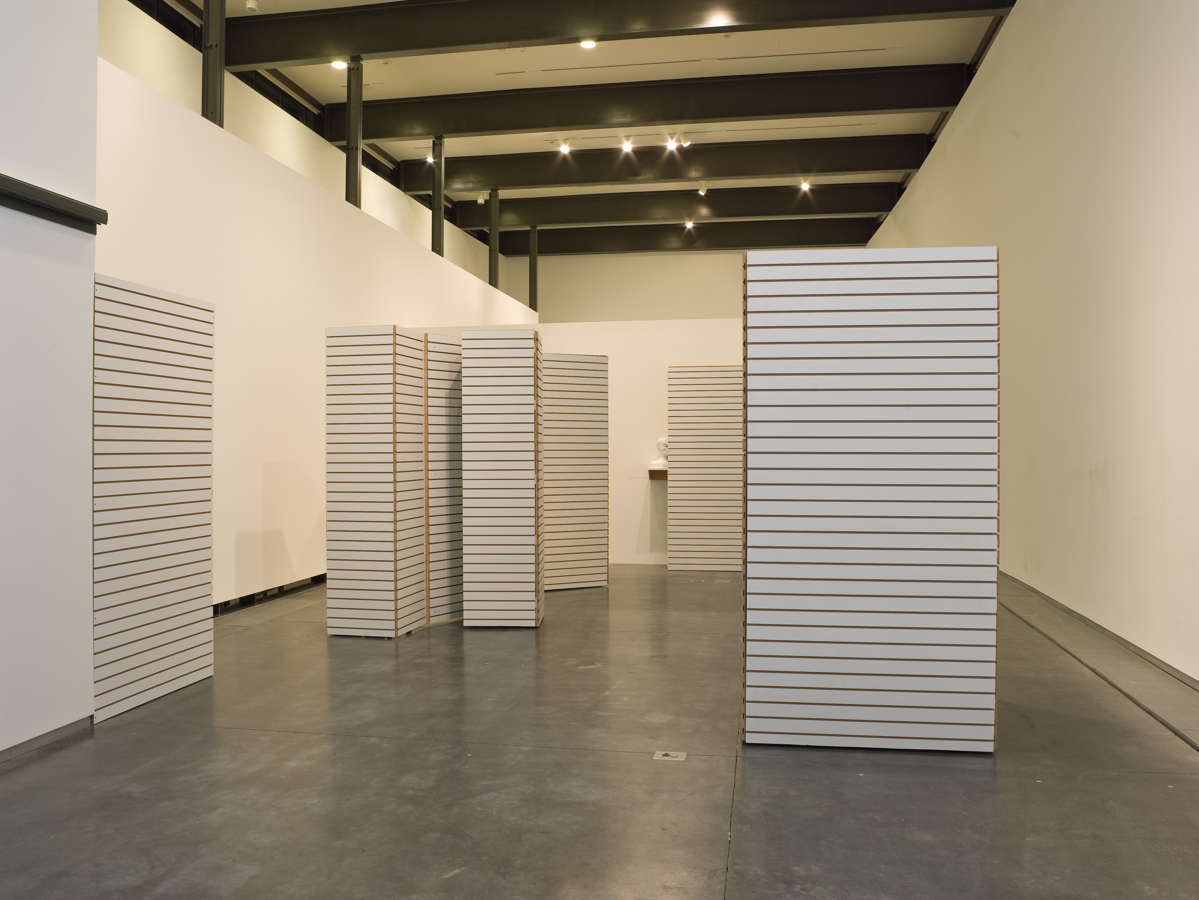 Thesis Liquidation  — image 1 of 14
